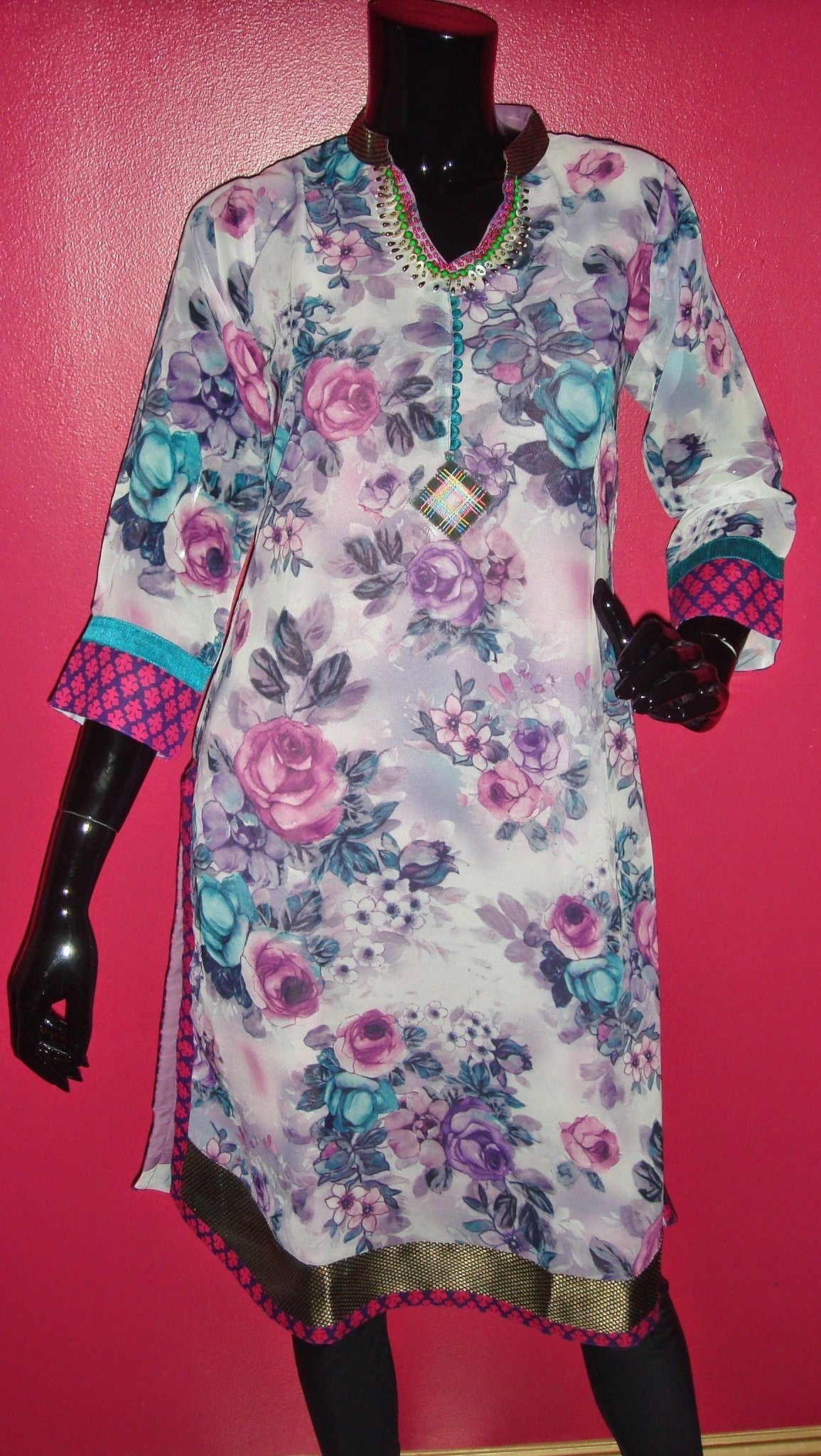 Purple Floral Print Georgette Kurti with Three-Quarter Sleeves