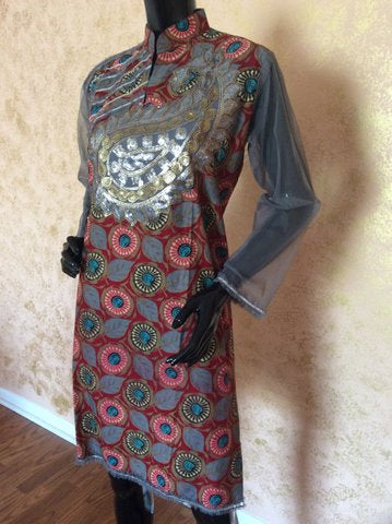 Look Ravishingly Pretty In This Cute Kurti !