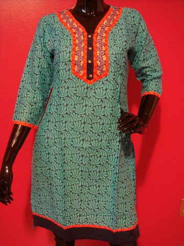 Grab This Beautiful Casual Kurti !!
